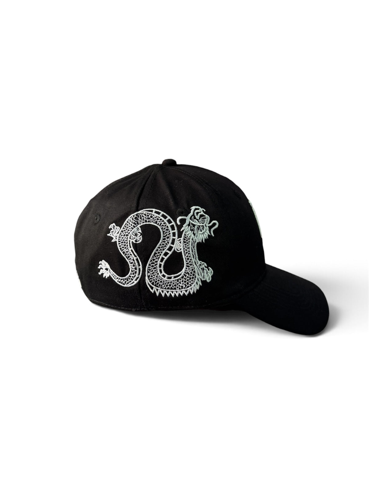 Men’s Black Fitted Cap with Dragon Embroidery | Stylish Baseball Cap