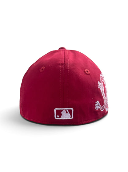 Men’s red Fitted Cap with Dragon Embroidery | Stylish Baseball Cap