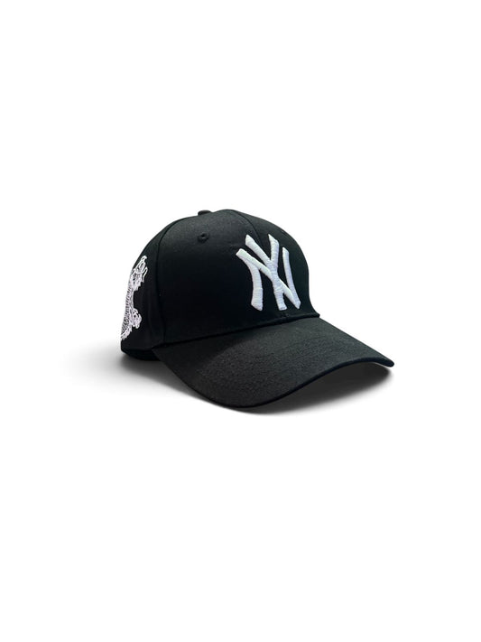 Men’s Black Fitted Cap with Dragon Embroidery | Stylish Baseball Cap